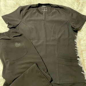 Heartsoul scrub set black in color. Top is a small jogger bottoms are a xs reg